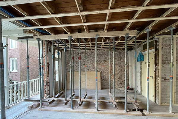 Muurdoorbraak Korte Tolstraat